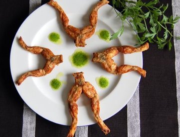 Frog legs - picture no. 1