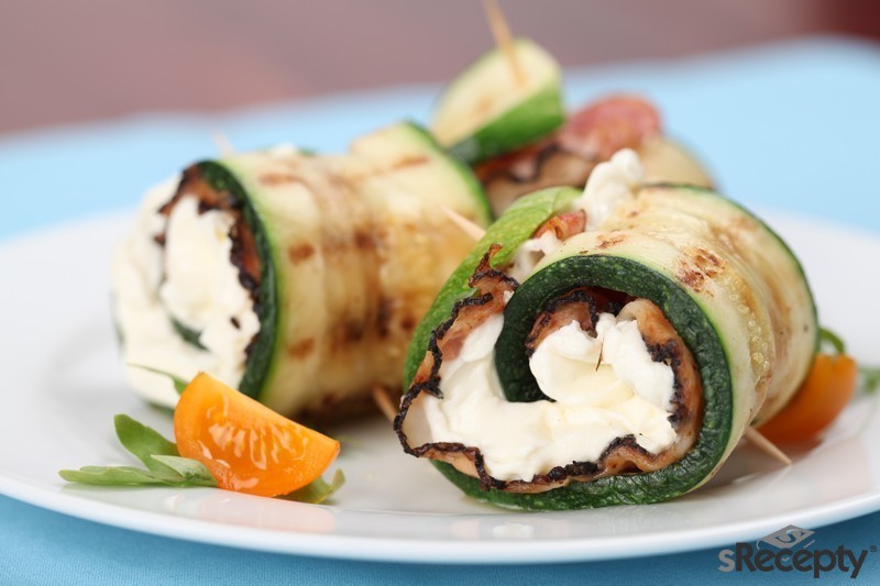 Grilled zucchini rolls stuffed with bacon cheese