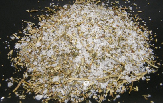 Herbal salt